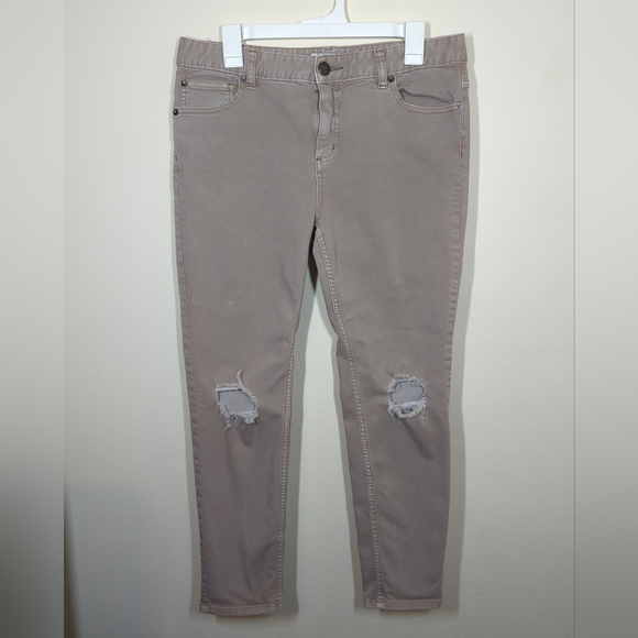 Free People Womens Size 31 Jeans Skinny Beige Distressed Ripped Denim - Picture 1 of 7